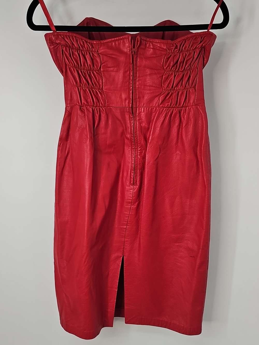 Wilson's Strapless Red 100% Leather Sweetheart Neckline Smocked Back Dress Y2K - Picture 9 of 14